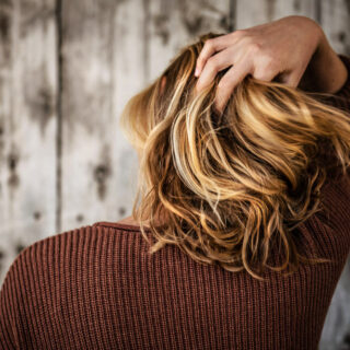 salon de coiffure Frang'in à Avignon : coupe Brushing coloration soin Ekspérience Kératine